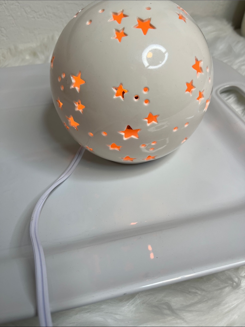 Glossy White Ceramic Star Night Light Sphere - Picture 3 of 6